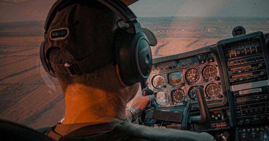 ¿Qué hay que estudiar para ser piloto de avión?: Carrera y cursos 2